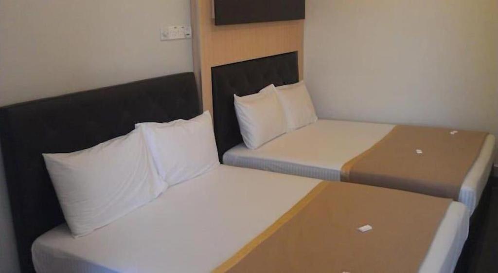 Serdang Business Hotel Сери-Кембанган Экстерьер фото