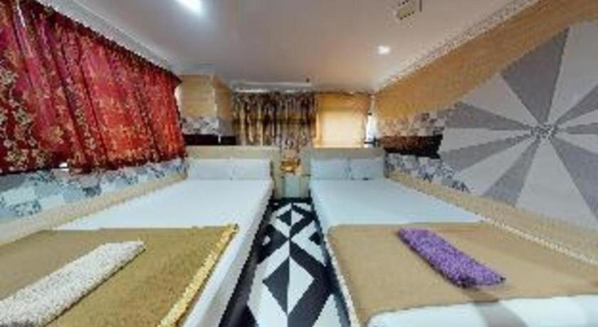 Serdang Business Hotel Сери-Кембанган Экстерьер фото