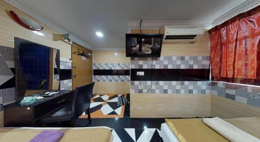 Serdang Business Hotel Сери-Кембанган Экстерьер фото