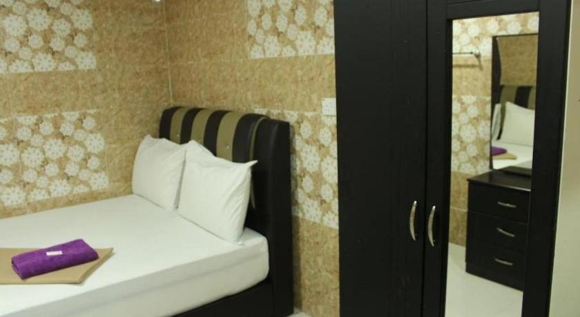Serdang Business Hotel Сери-Кембанган Экстерьер фото