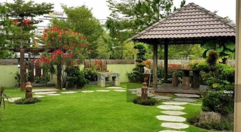 Serdang Business Hotel Сери-Кембанган Экстерьер фото