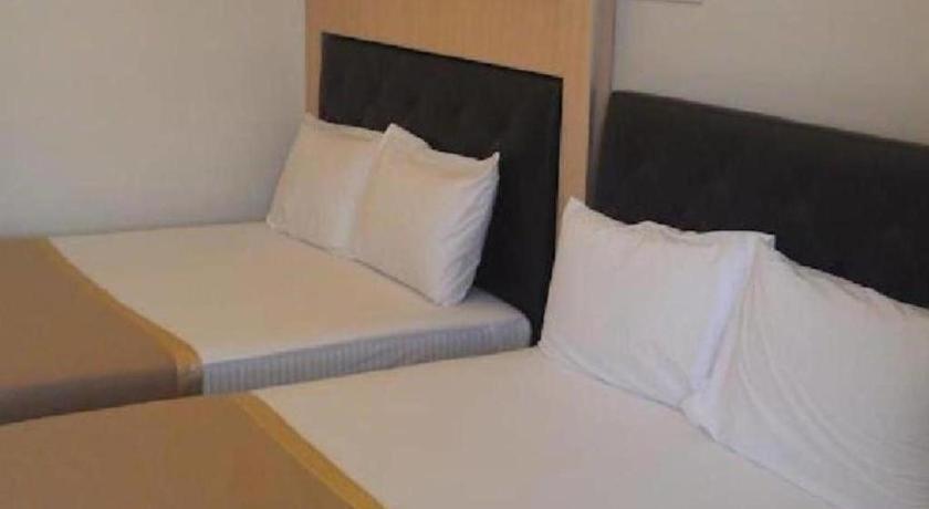 Serdang Business Hotel Сери-Кембанган Экстерьер фото